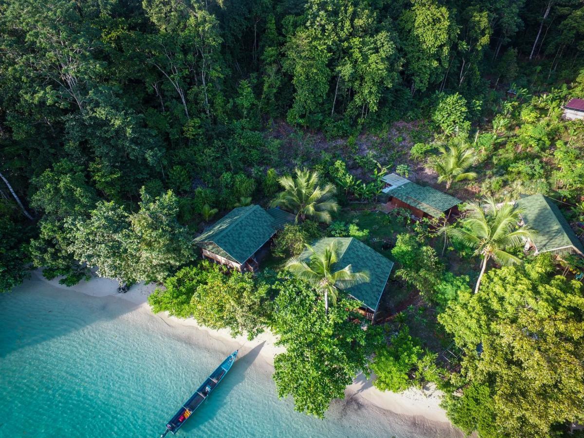 Raja Ampat Eco Lodge Tapokreng Exterior photo