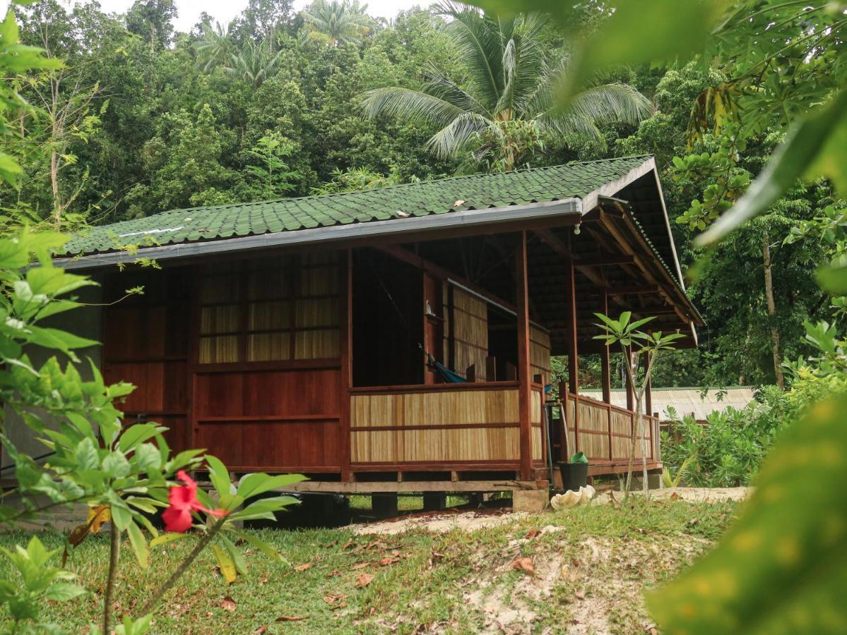 Raja Ampat Eco Lodge Tapokreng Exterior photo