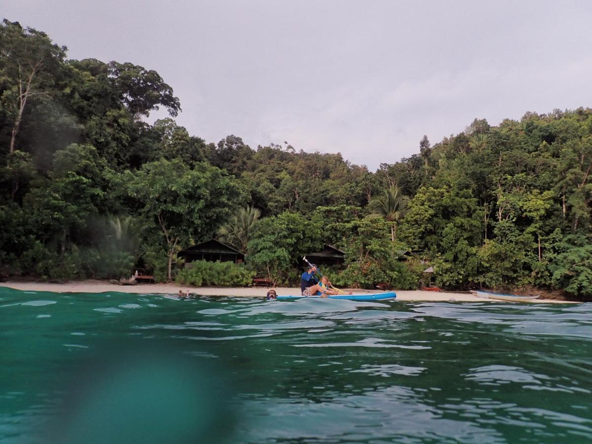 Raja Ampat Eco Lodge Tapokreng Exterior photo